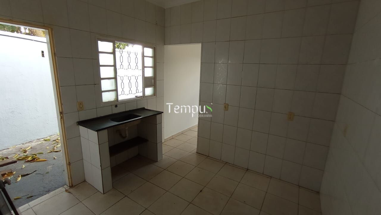 Casa, 2 quartos, 300 m² - Foto 12