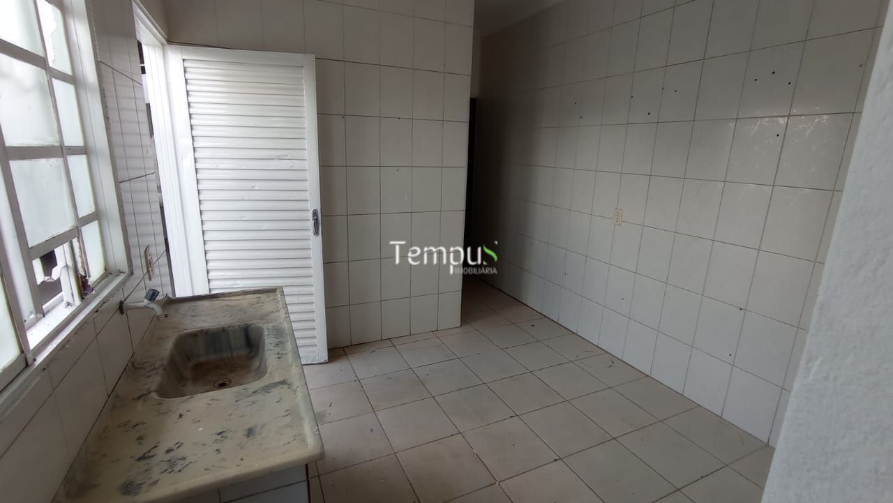 Casa, 2 quartos, 300 m² - Foto 8