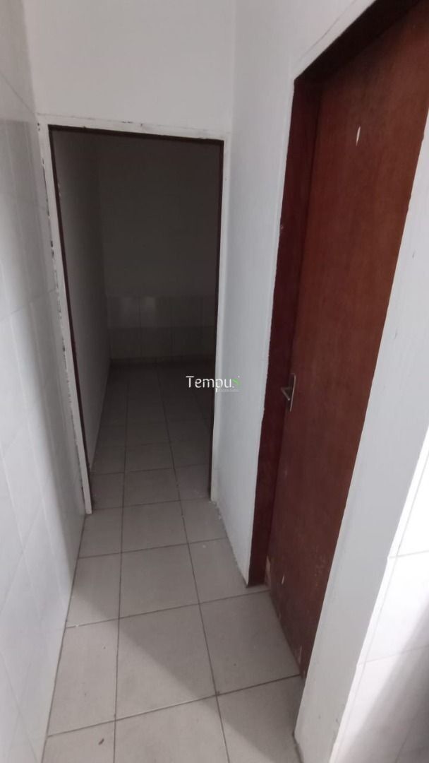 Casa, 2 quartos, 300 m² - Foto 13