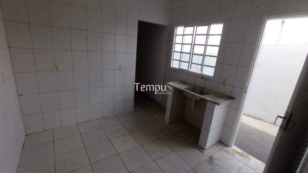 Casa, 2 quartos, 300 m² - Foto 6