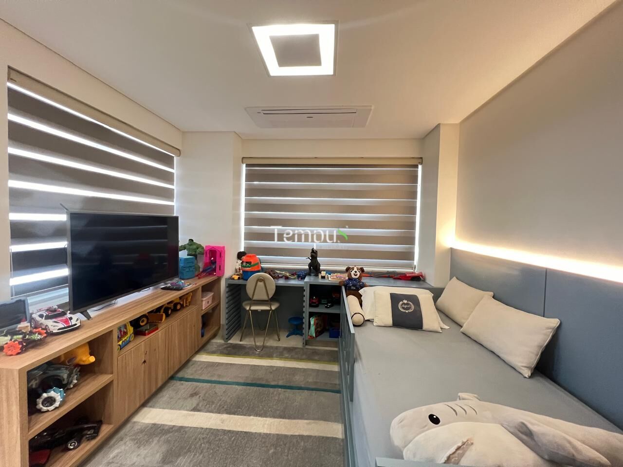 Apartamento à venda com 4 quartos, 256m² - Foto 29