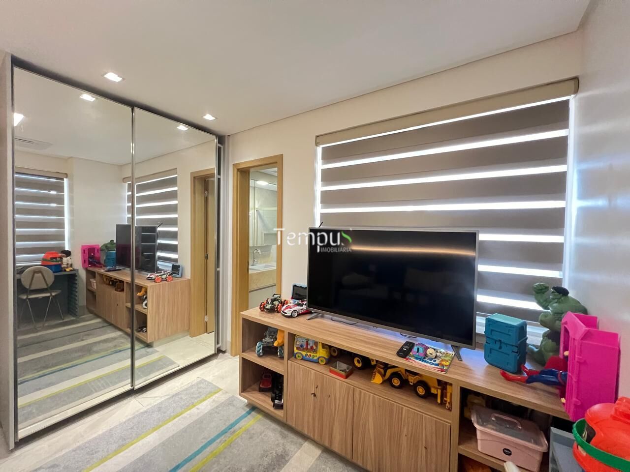 Apartamento à venda com 4 quartos, 256m² - Foto 28