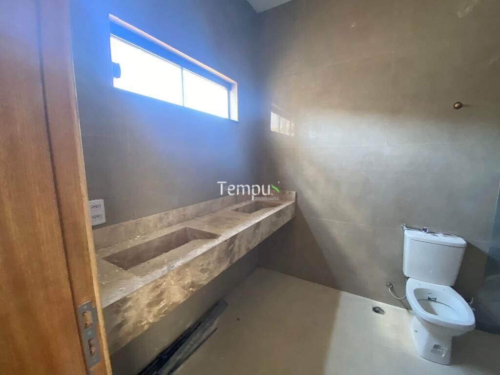 Casa à venda com 3 quartos, 191m² - Foto 16