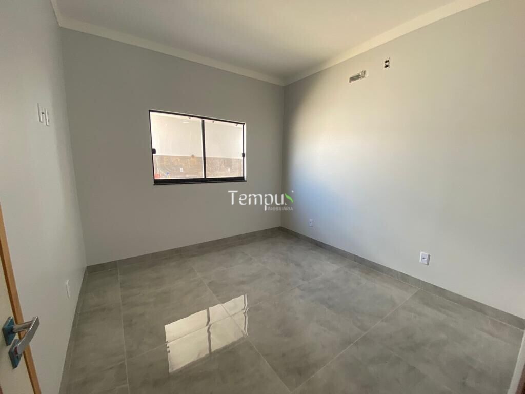 Casa à venda com 3 quartos, 191m² - Foto 12