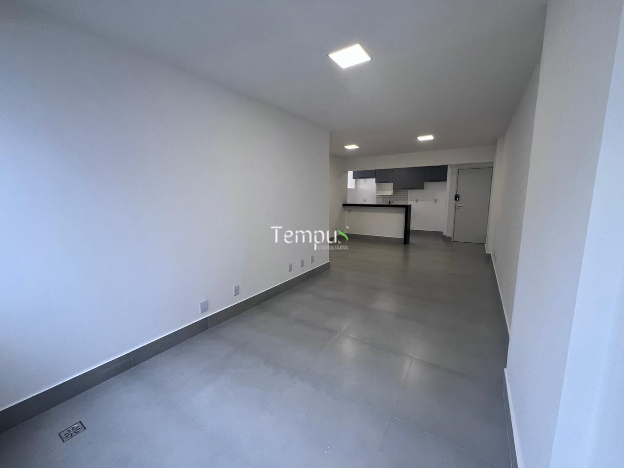 Apartamento à venda com 3 quartos, 77m² - Foto 5