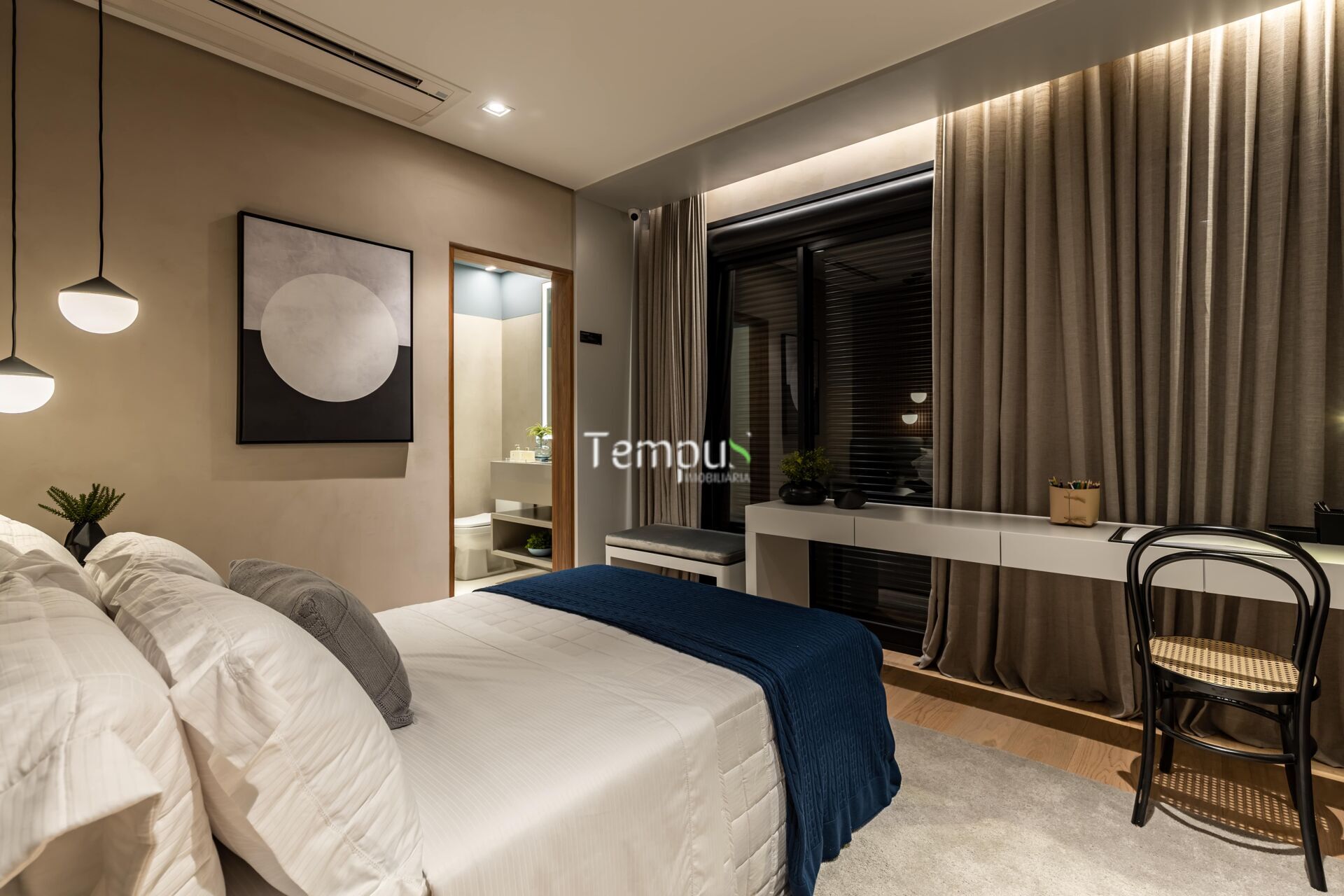 Apartamento à venda com 4 quartos, 251m² - Foto 3