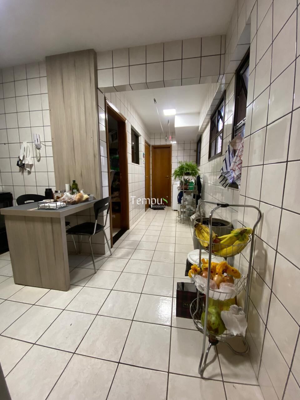 Apartamento para alugar com 4 quartos, 159m² - Foto 11