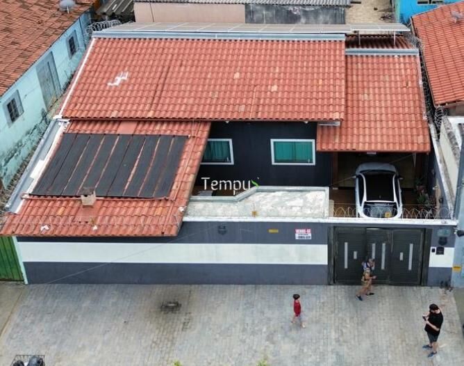 Casa à venda com 3 quartos, 217m² - Foto 25