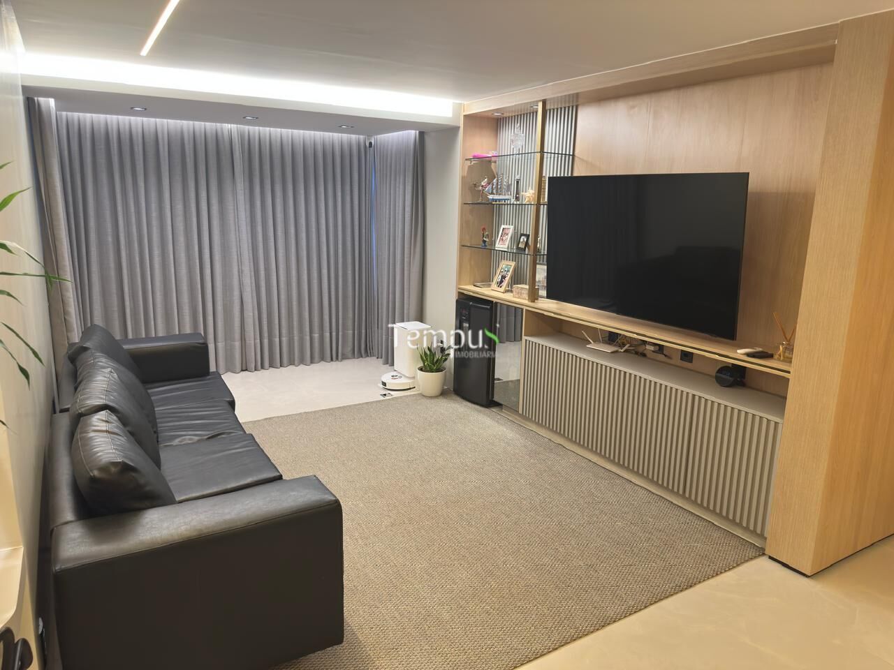 Apartamento à venda com 3 quartos, 86m² - Foto 1