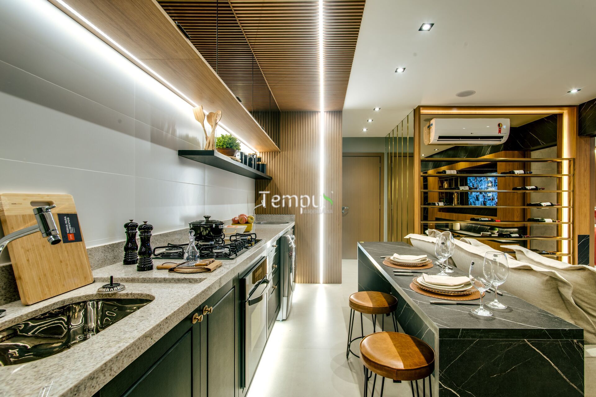 Apartamento à venda com 1 quarto, 84m² - Foto 1