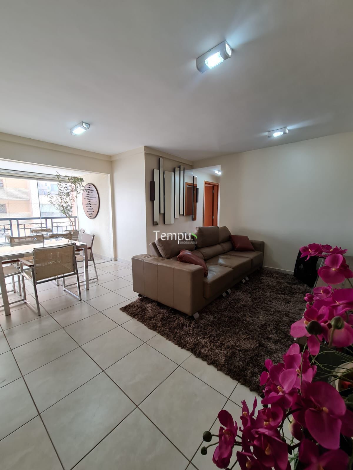 Apartamento à venda com 3 quartos, 97m² - Foto 10