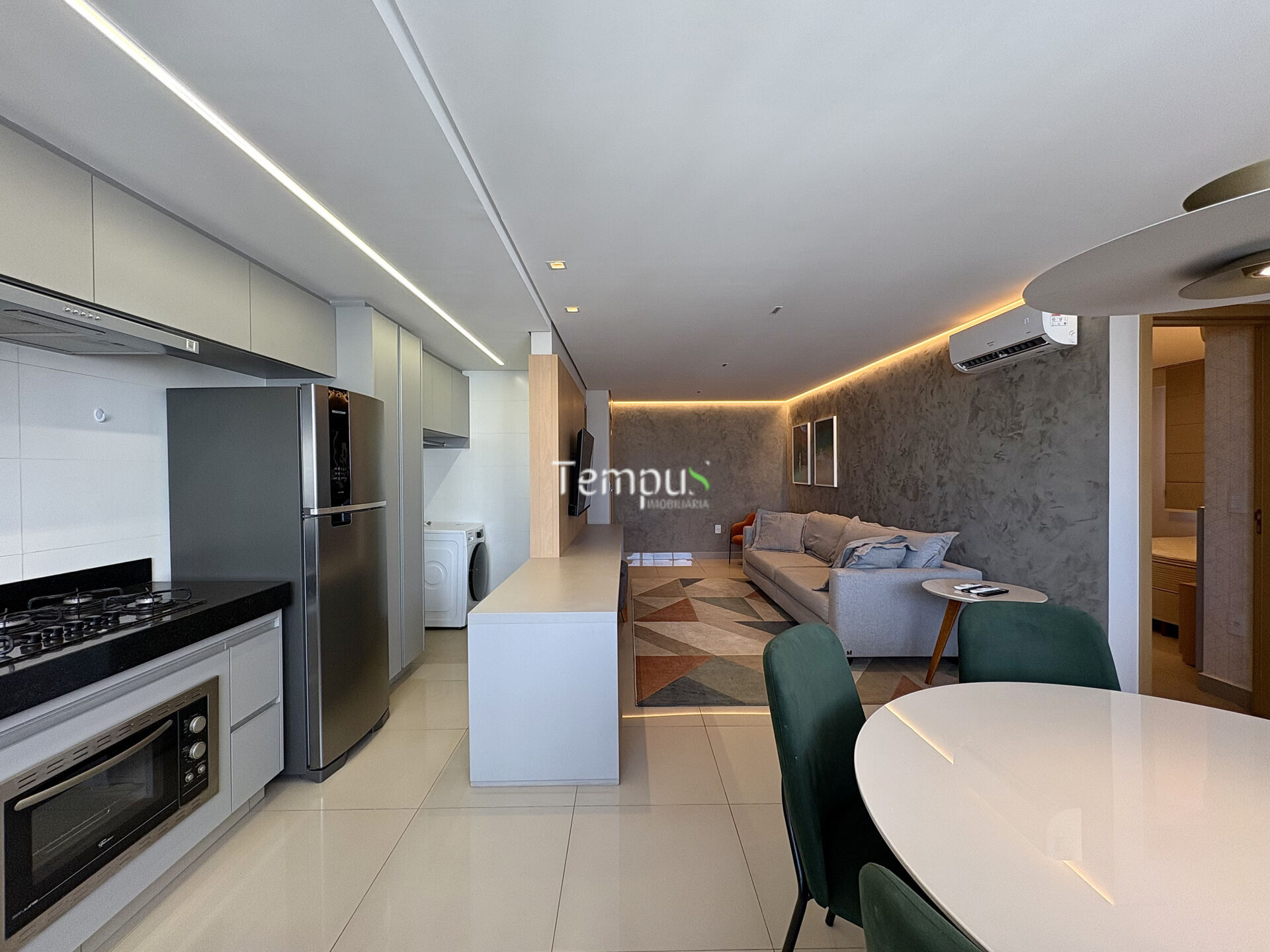 Apartamento à venda com 2 quartos, 69m² - Foto 11