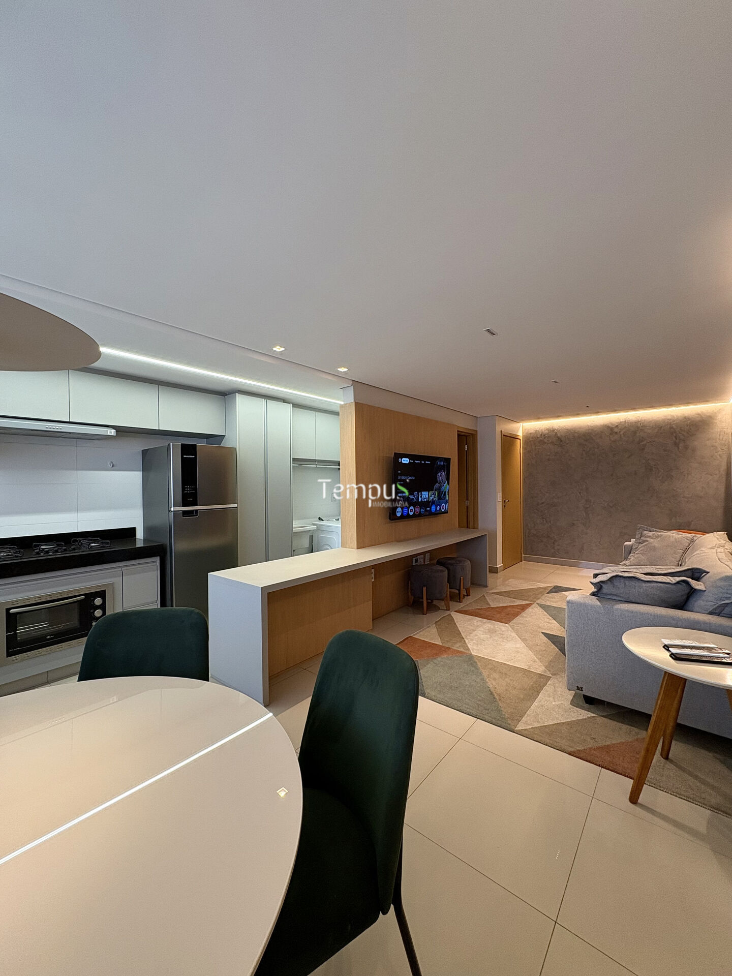 Apartamento à venda com 2 quartos, 69m² - Foto 30