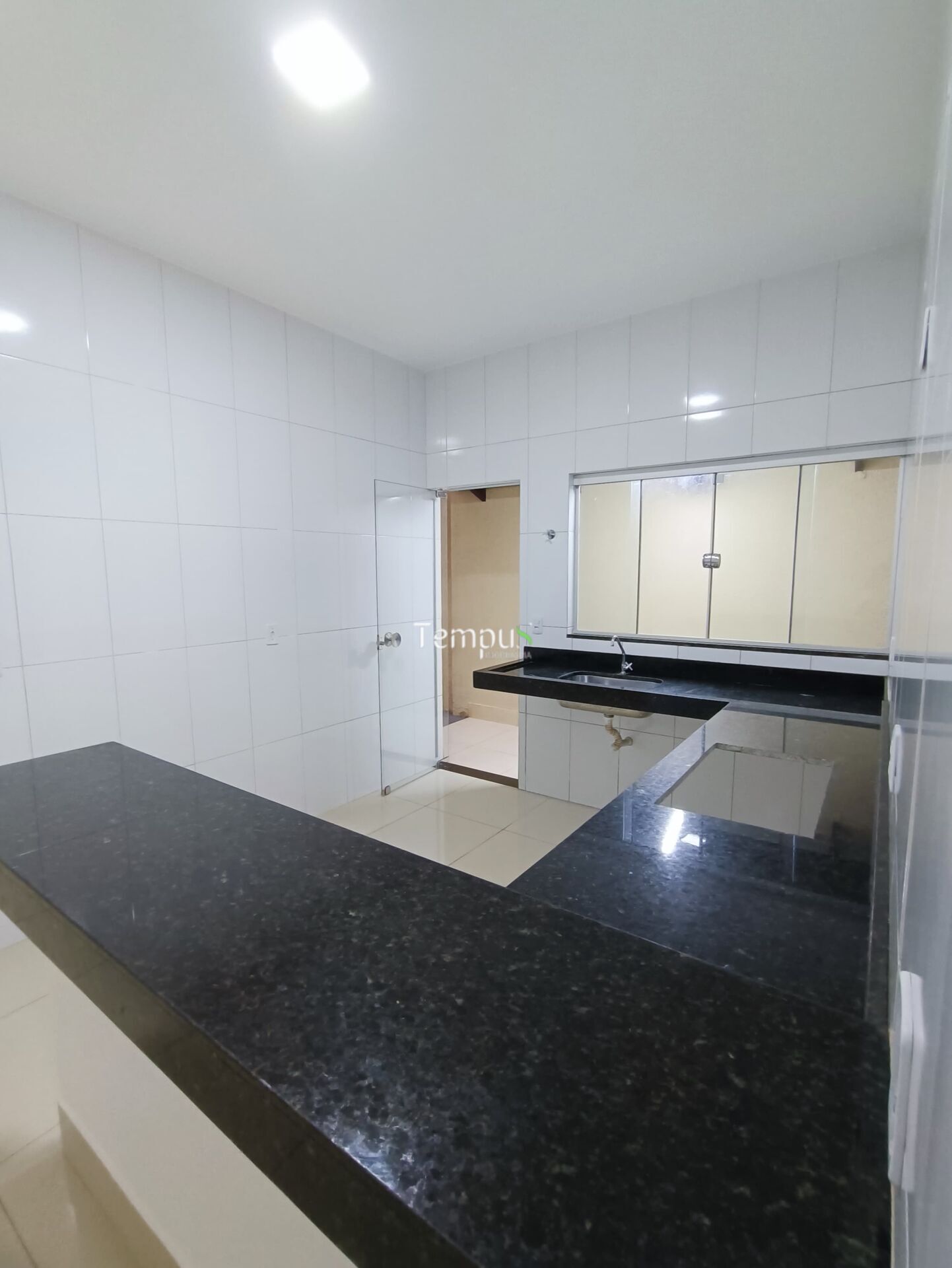 Casa à venda com 3 quartos, 87m² - Foto 4