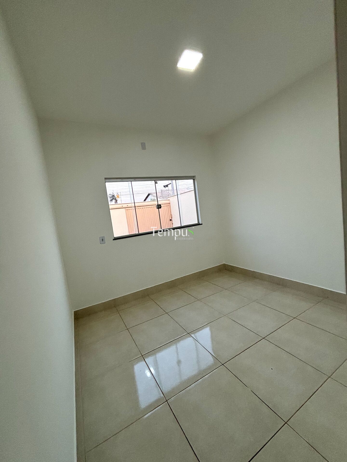 Casa à venda com 3 quartos, 87m² - Foto 9