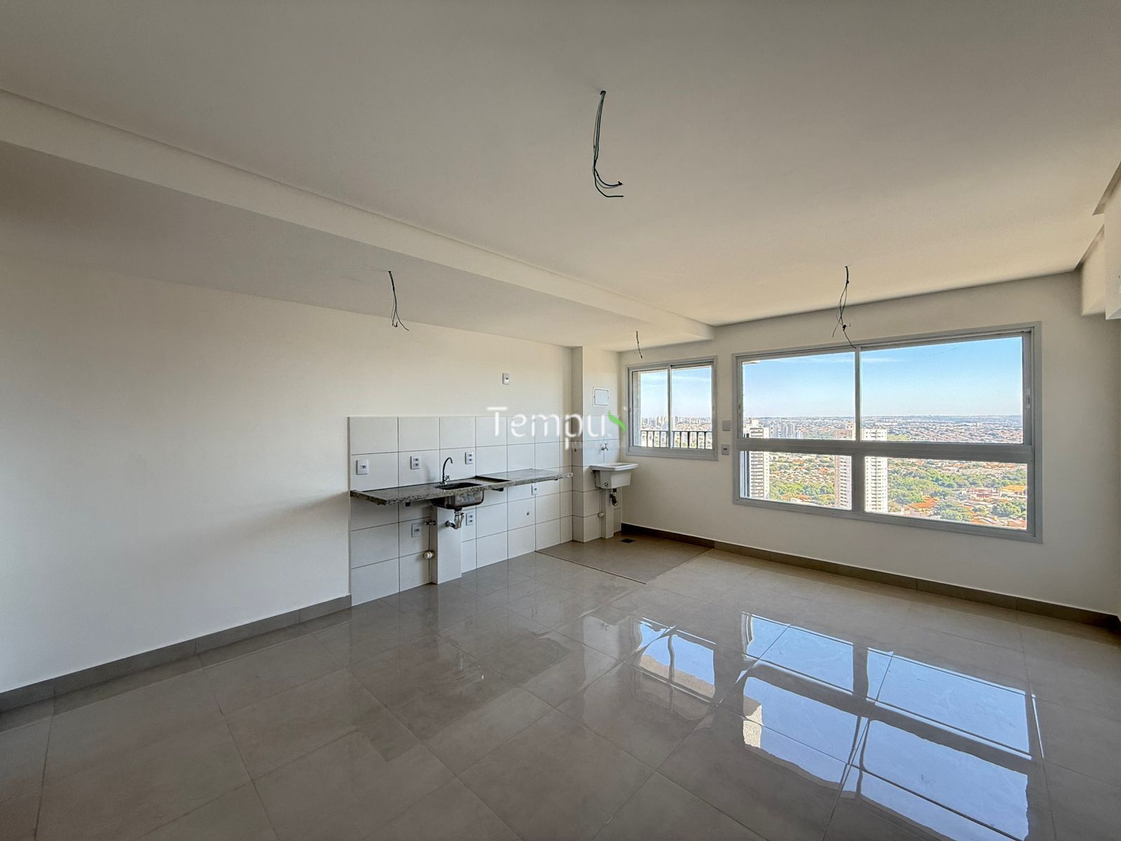 Apartamento à venda com 2 quartos, 62m² - Foto 4