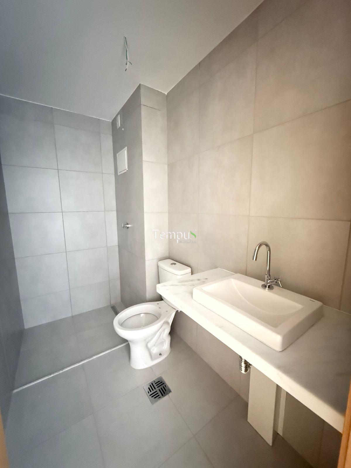 Apartamento à venda com 2 quartos, 62m² - Foto 7