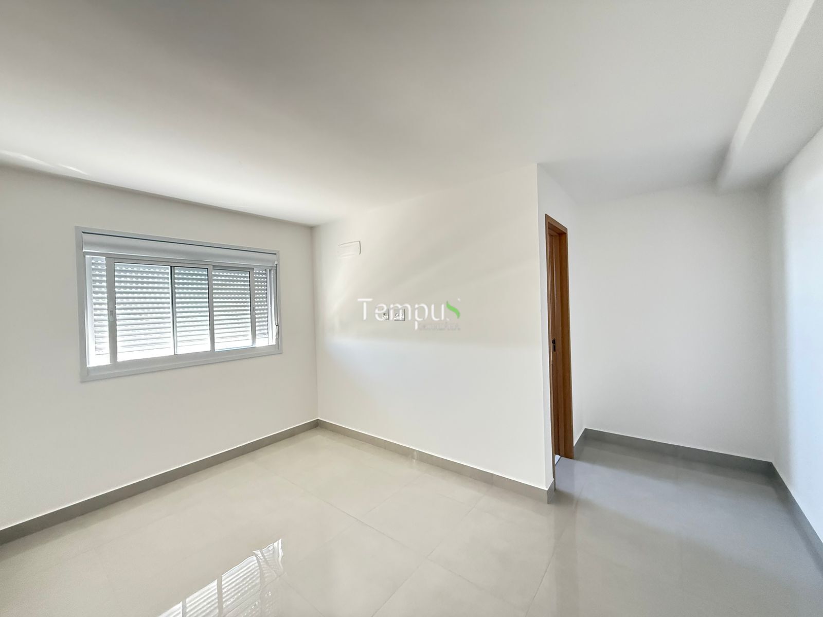 Apartamento à venda com 2 quartos, 62m² - Foto 6