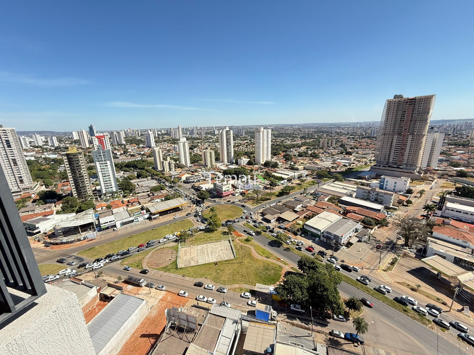 Apartamento à venda com 2 quartos, 62m² - Foto 1