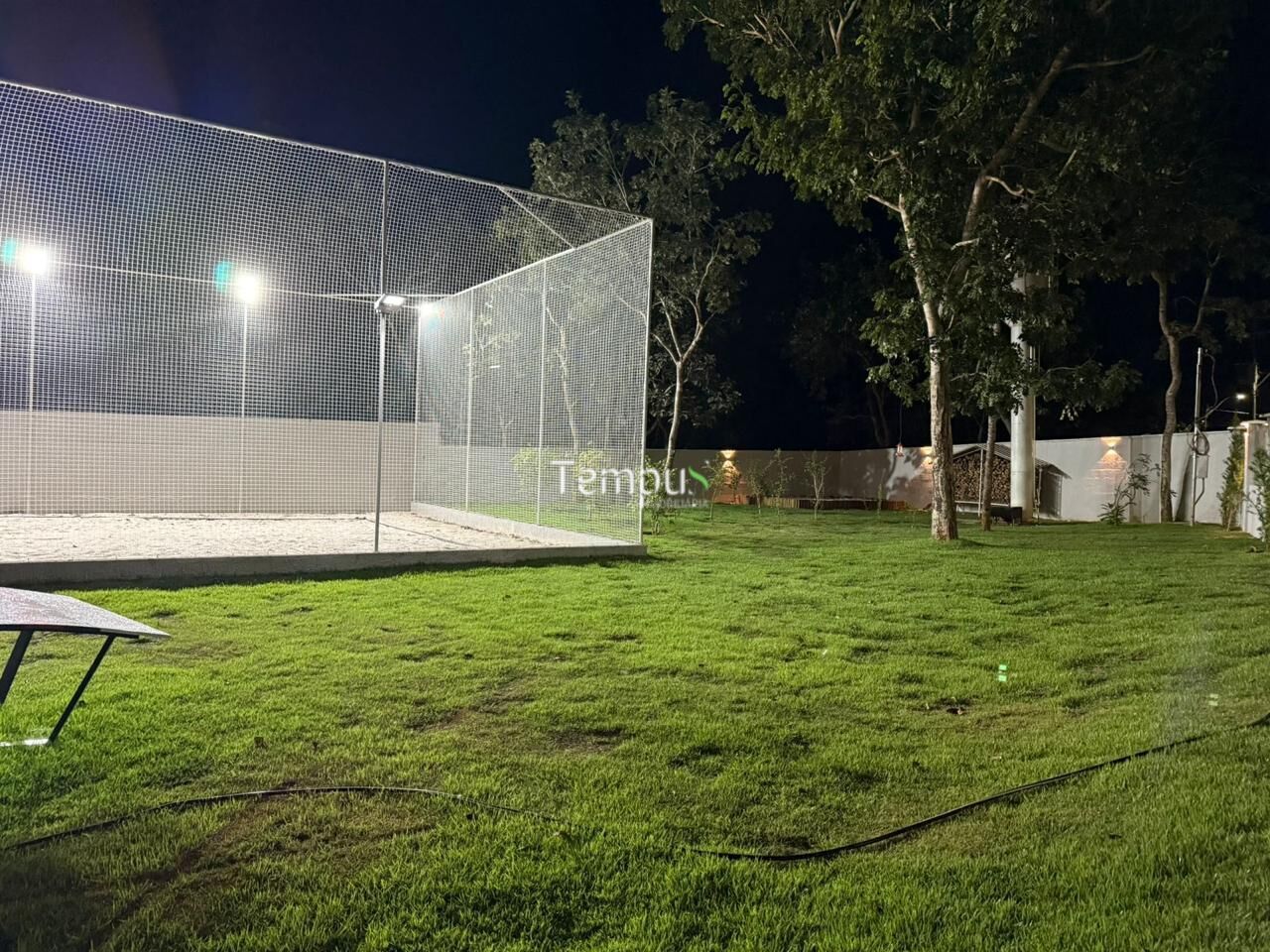 Casa à venda com 3 quartos, 274m² - Foto 9