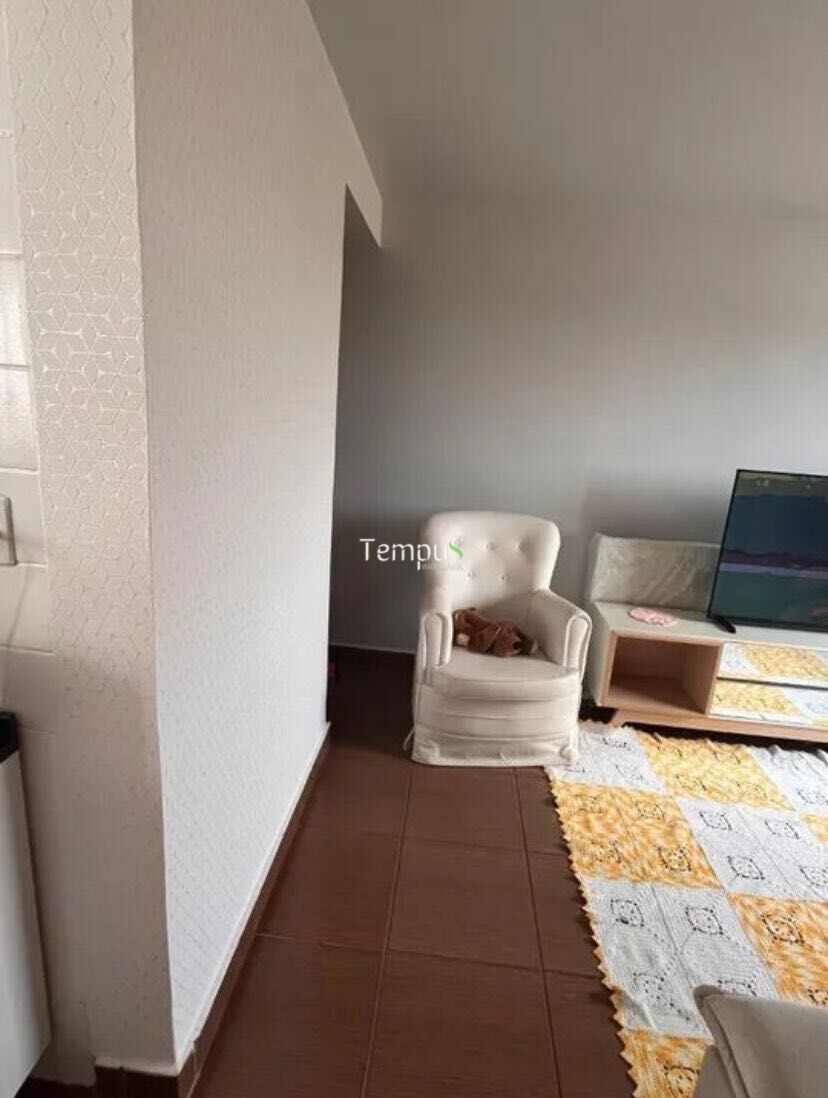 Apartamento à venda com 3 quartos, 90m² - Foto 17