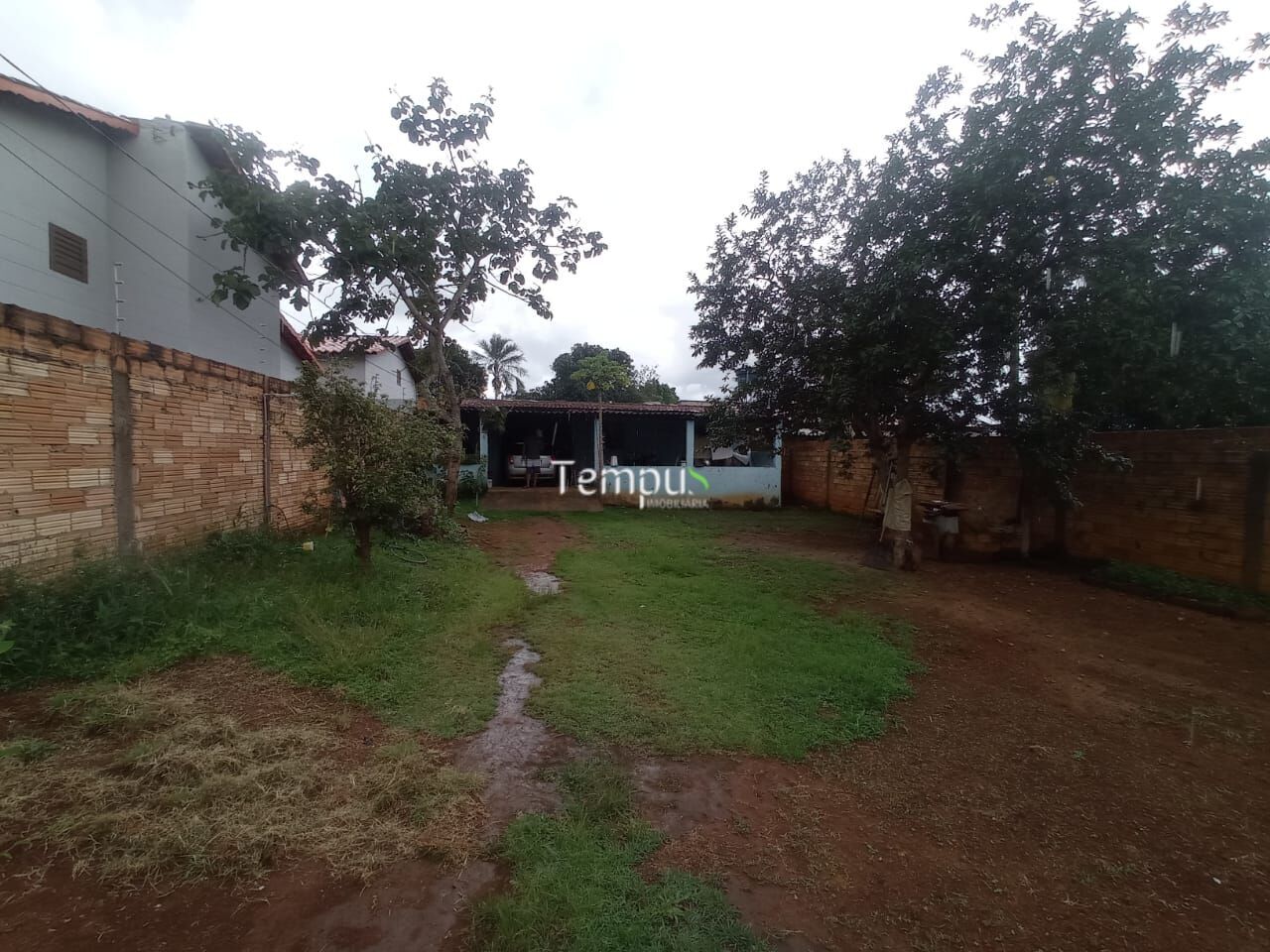 Terreno à venda, 360m² - Foto 1