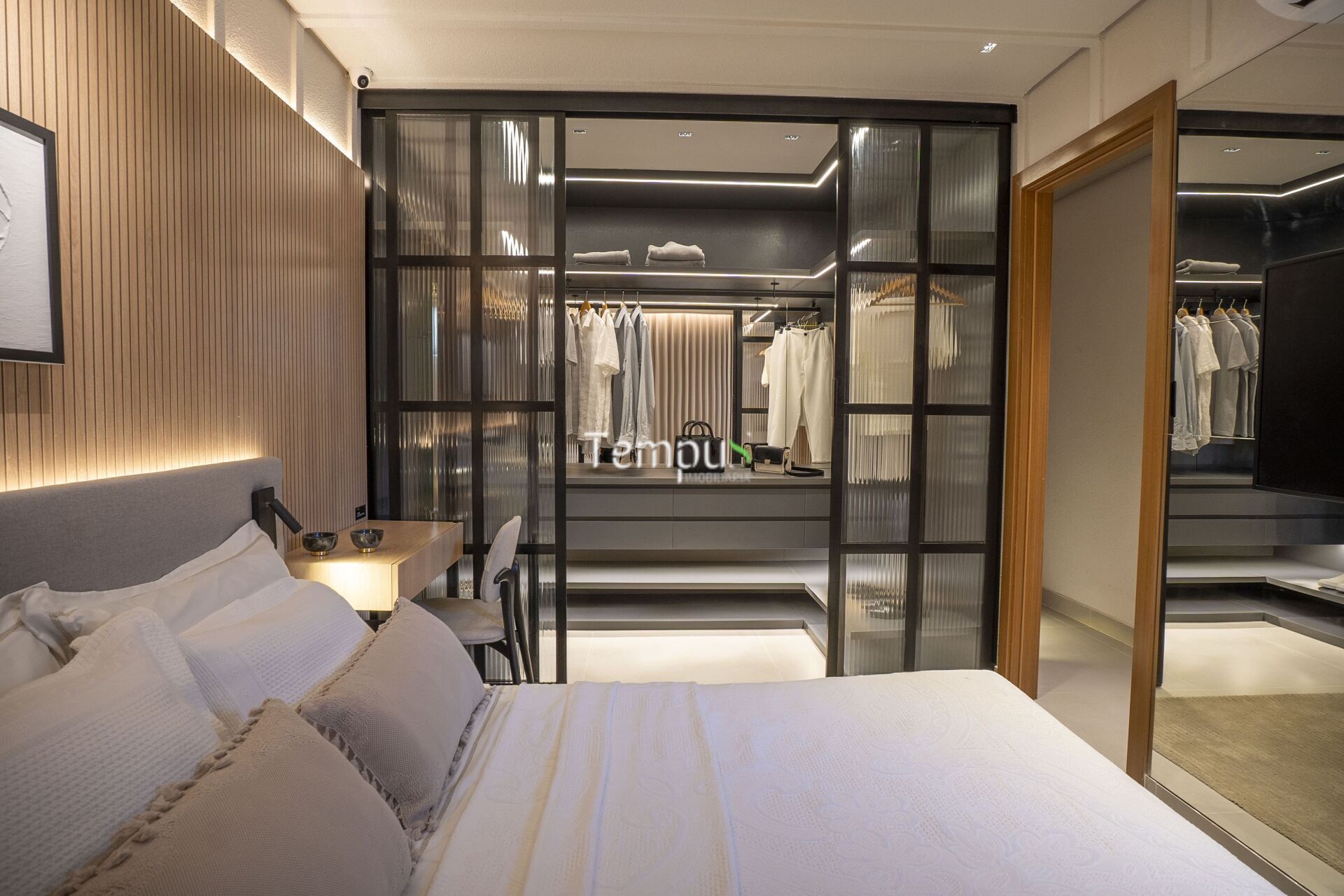 Apartamento à venda com 2 quartos, 77m² - Foto 7