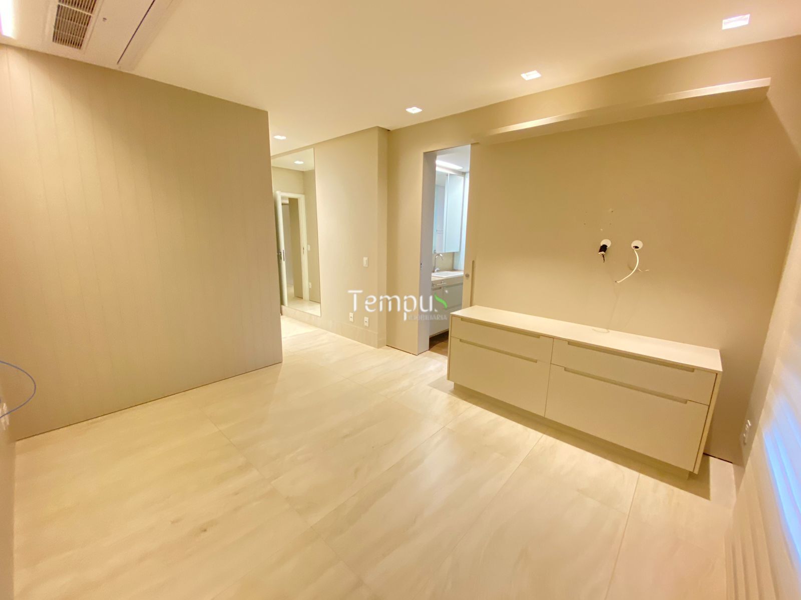 Apartamento à venda com 3 quartos, 260m² - Foto 23