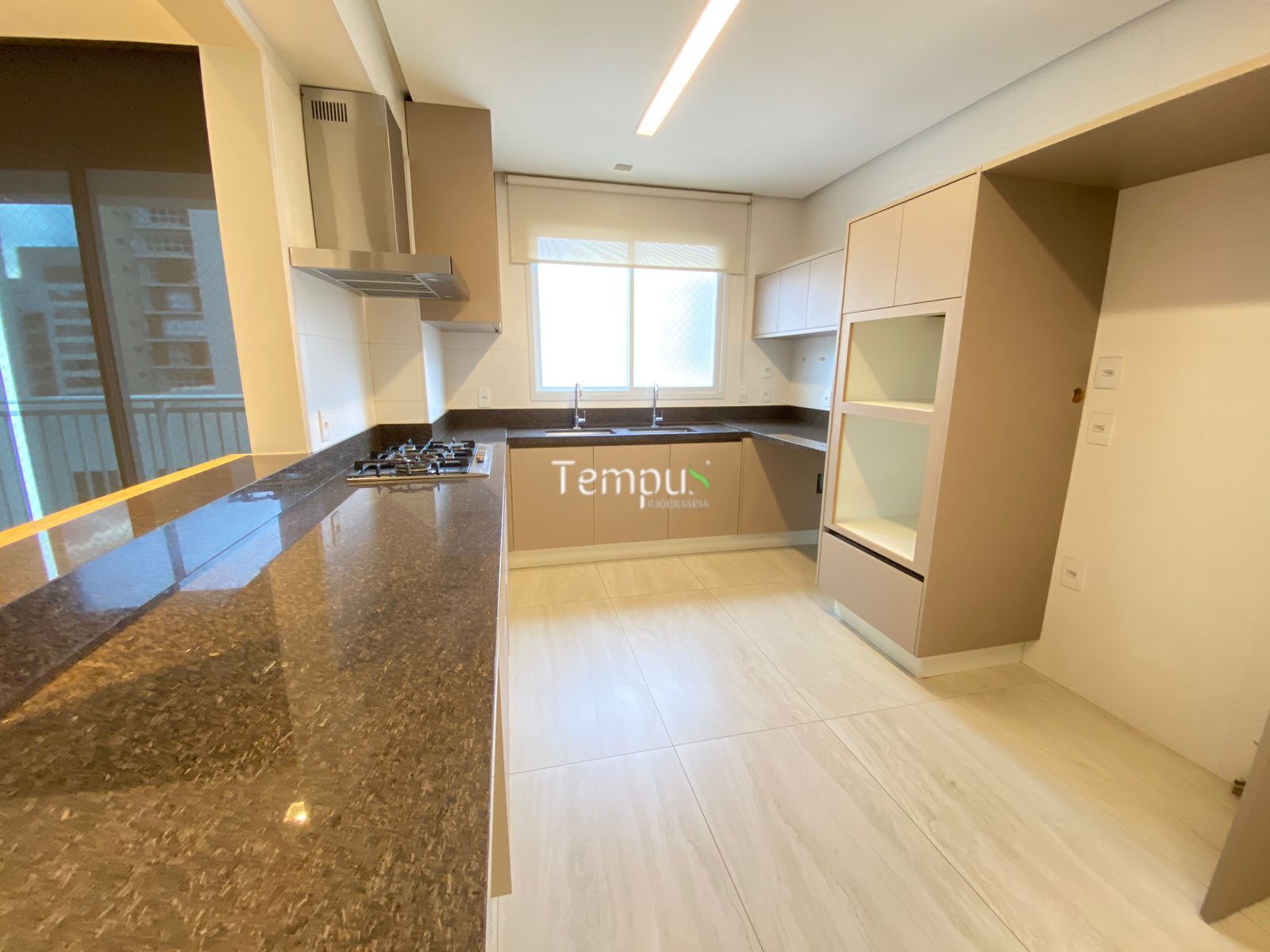 Apartamento à venda com 3 quartos, 260m² - Foto 36