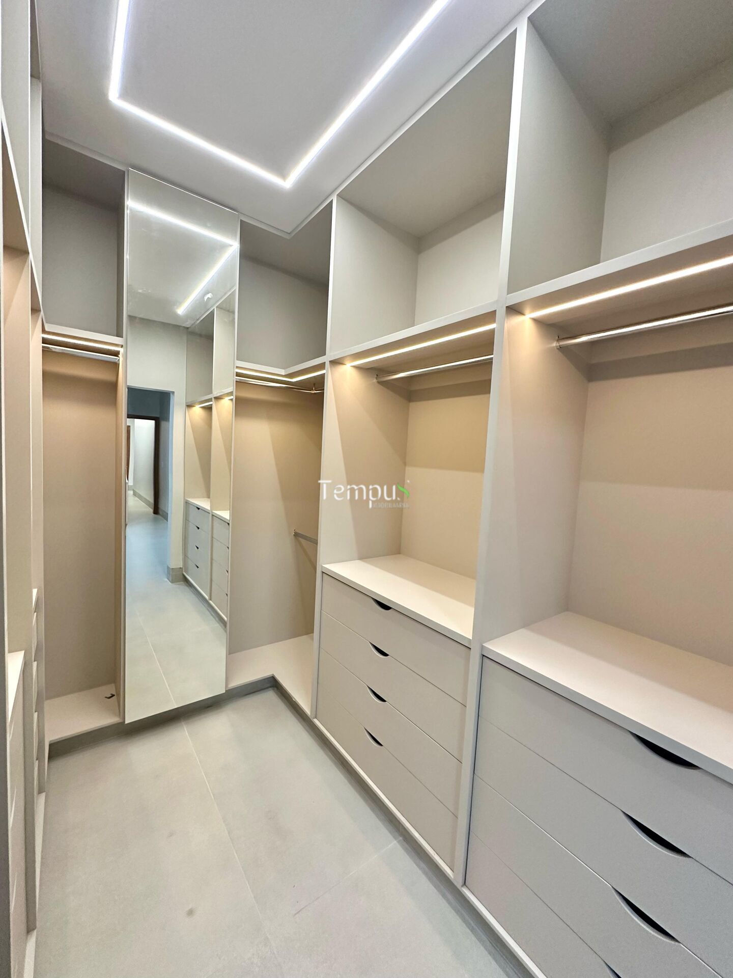 Casa de Condomínio à venda com 3 quartos, 175m² - Foto 9