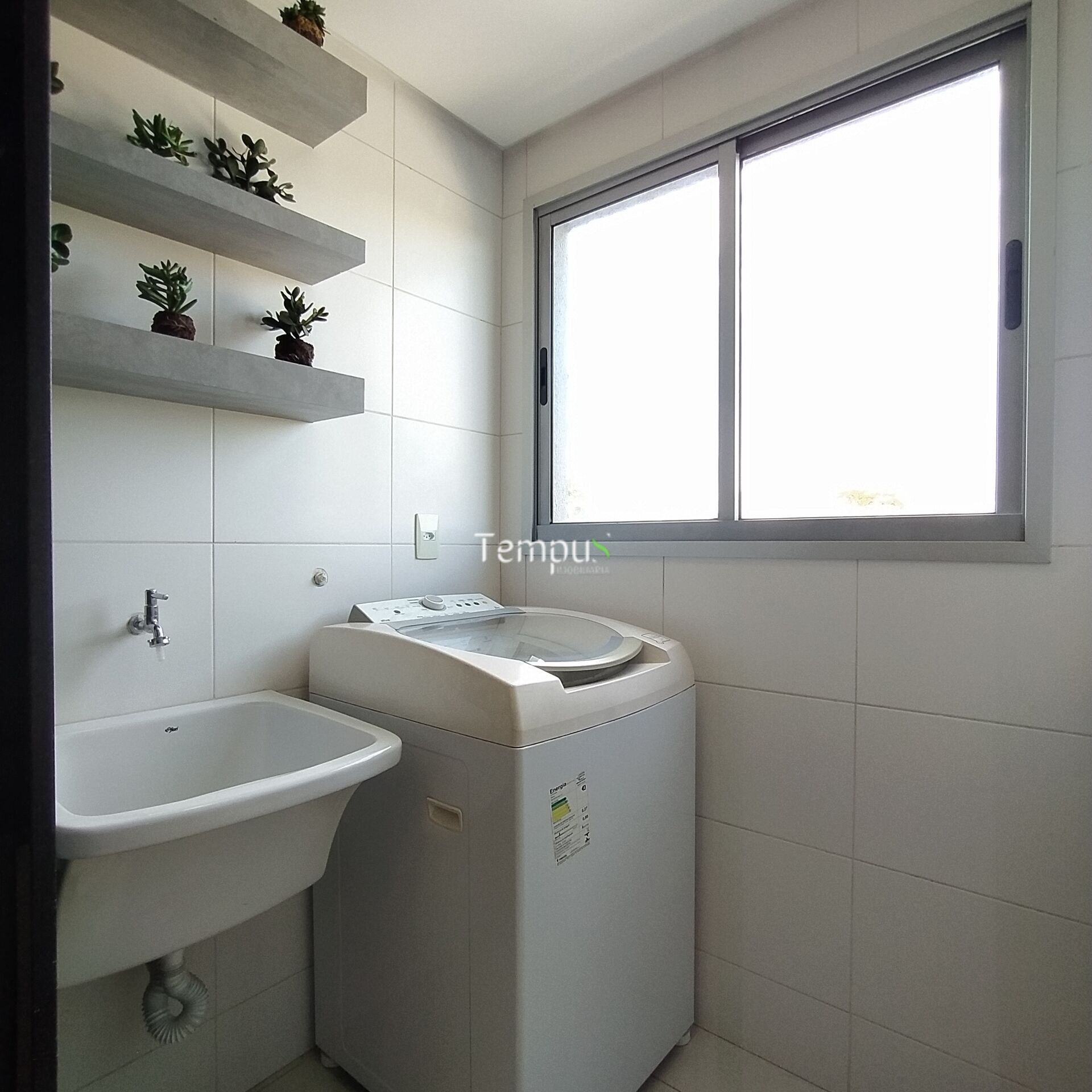 Apartamento à venda com 2 quartos, 57m² - Foto 21