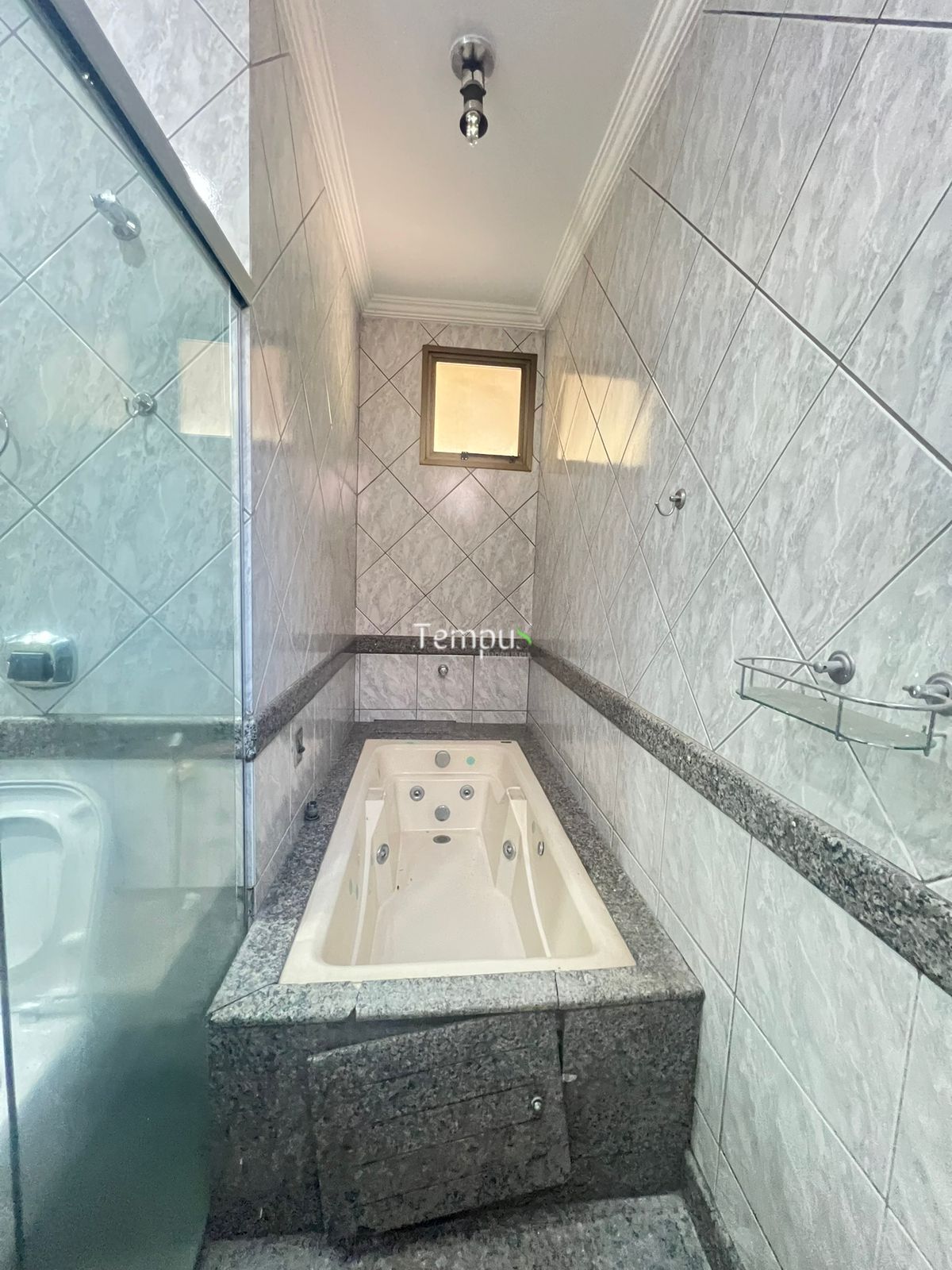 Sobrado à venda com 4 quartos, 222m² - Foto 3