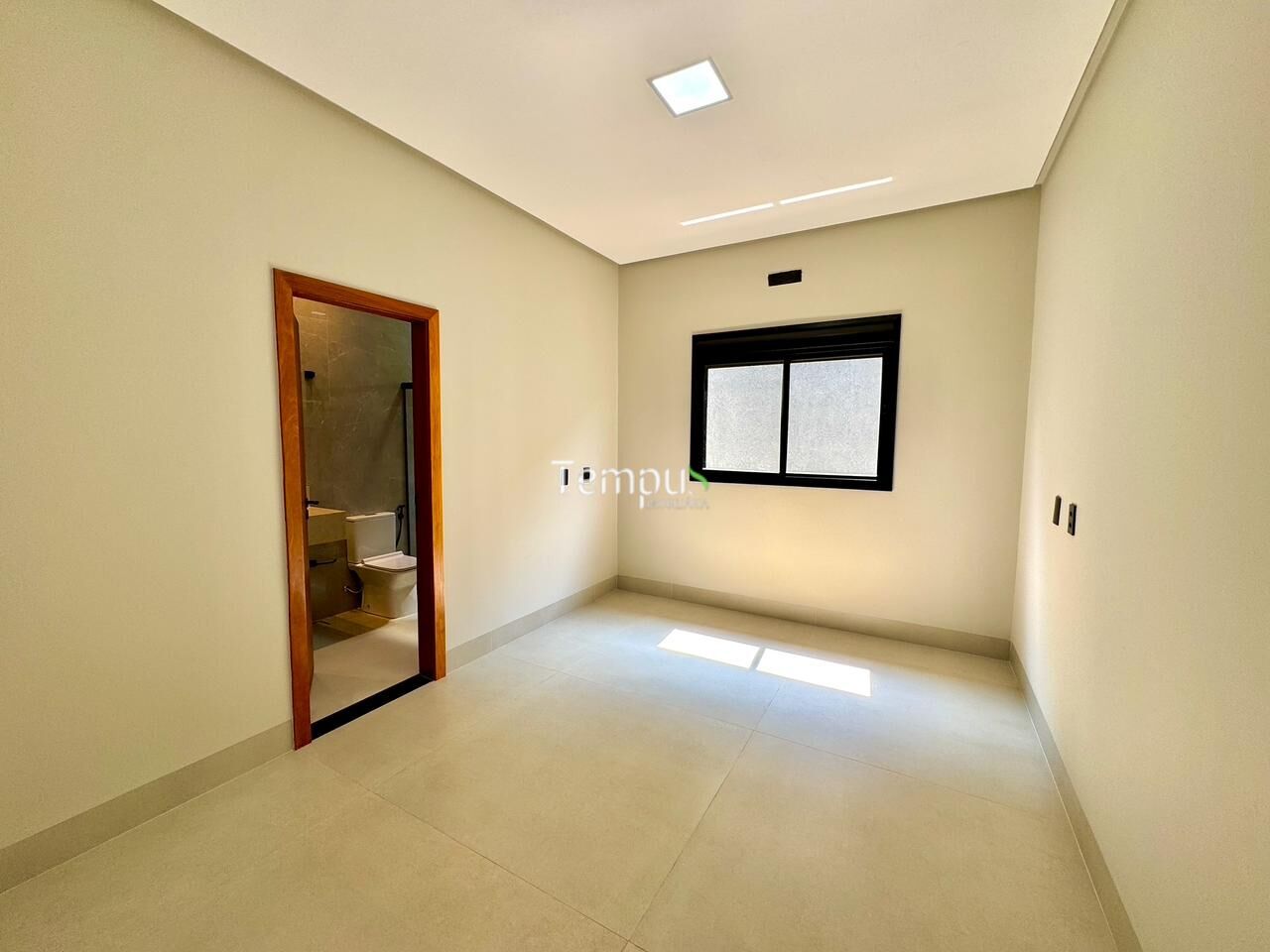 Casa, 3 quartos, 241 m² - Foto 19