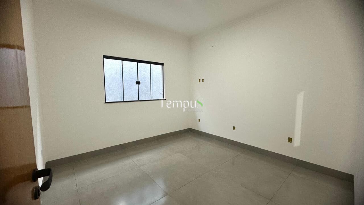 Casa à venda com 3 quartos, 129m² - Foto 13