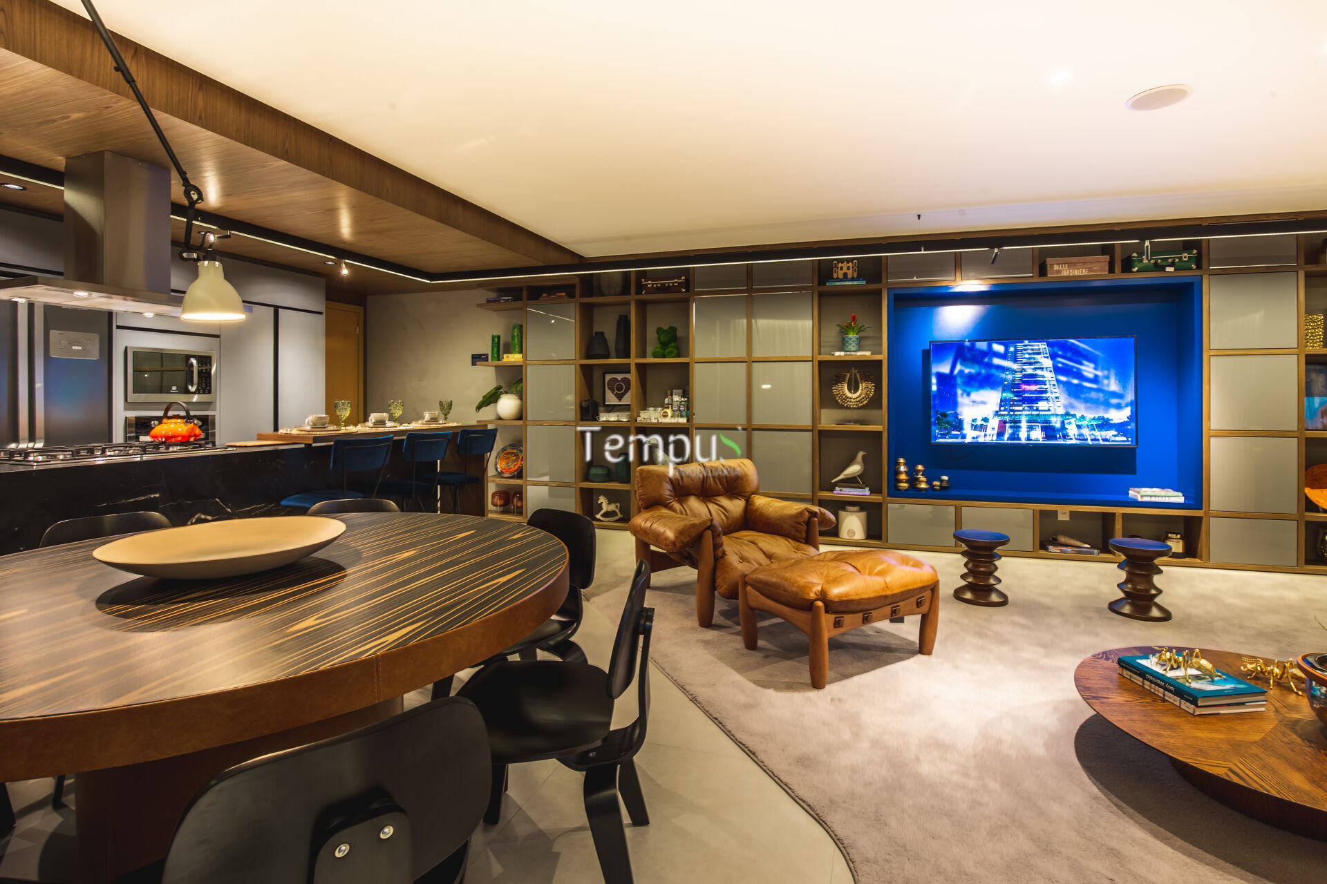 Apartamento à venda com 3 quartos, 137m² - Foto 3