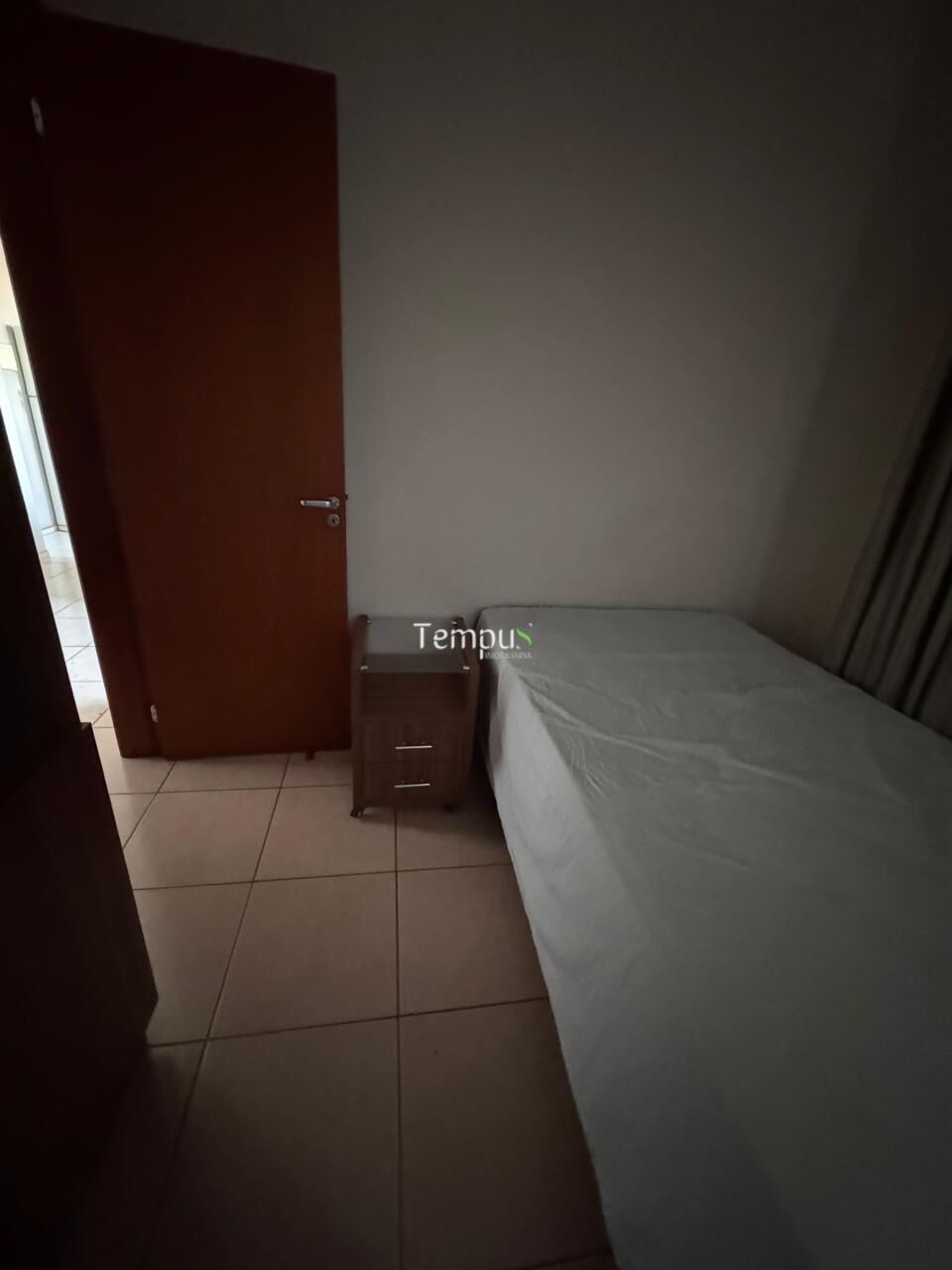 Apartamento para alugar com 2 quartos, 68m² - Foto 9