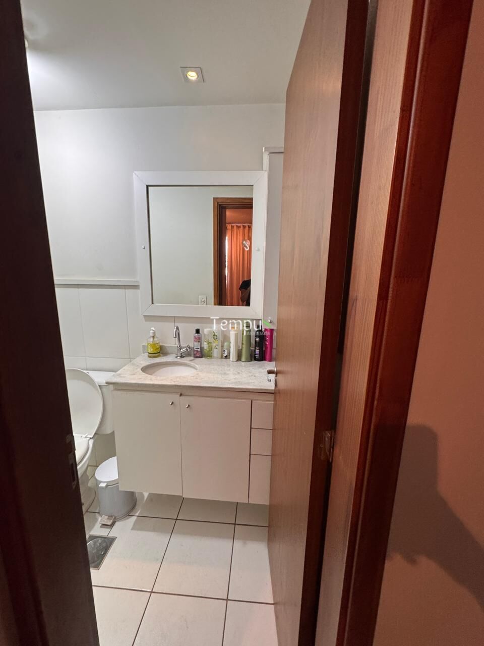 Apartamento para alugar com 2 quartos, 68m² - Foto 8