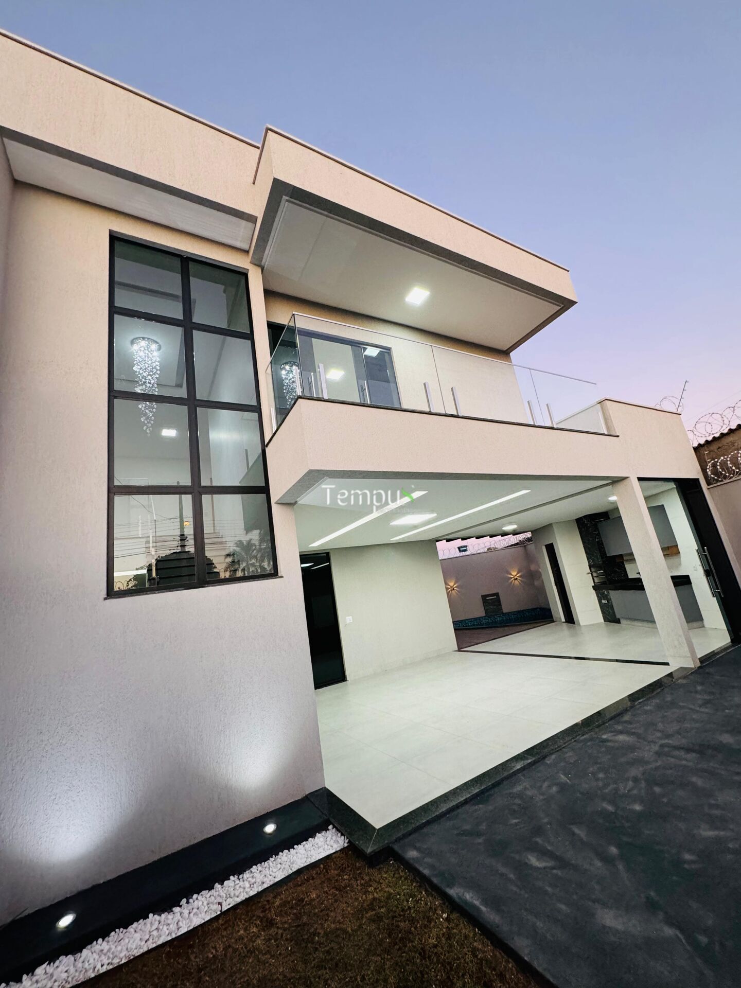 Sobrado, 3 quartos, 212 m² - Foto 2