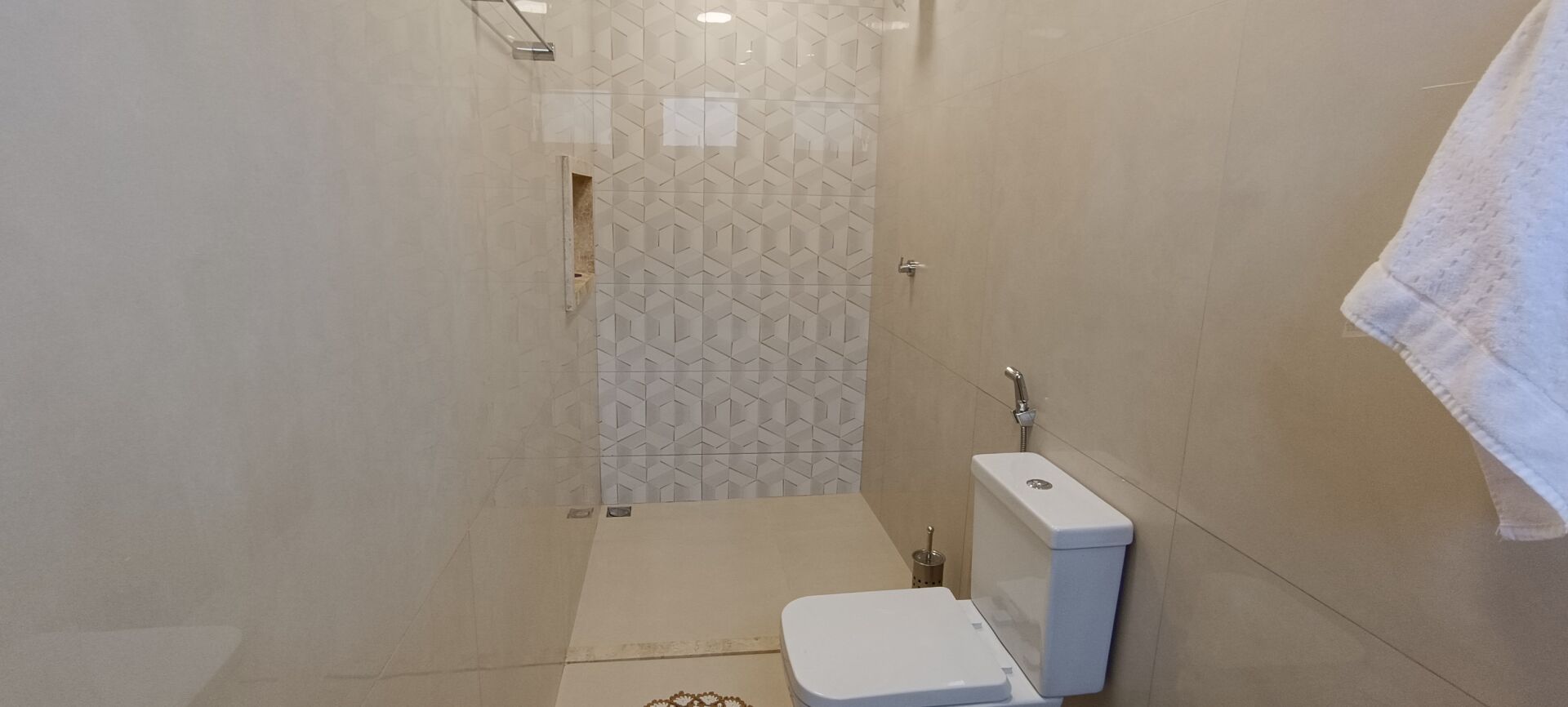 Sobrado à venda com 4 quartos, 259m² - Foto 27