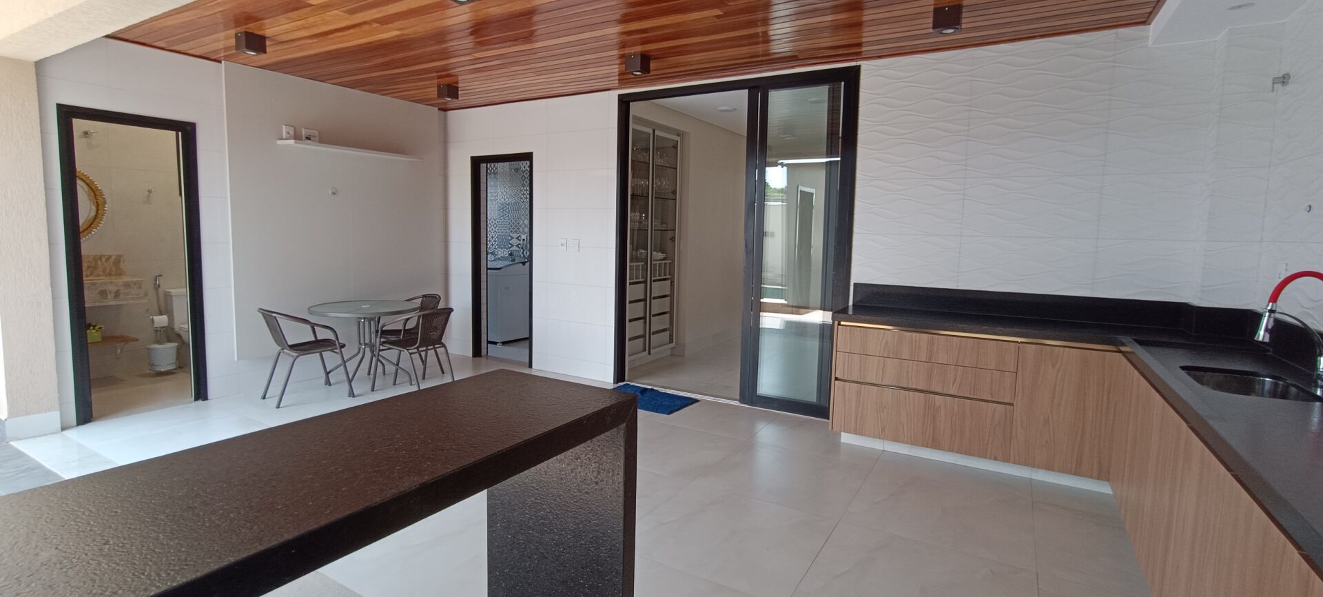 Sobrado à venda com 4 quartos, 259m² - Foto 43