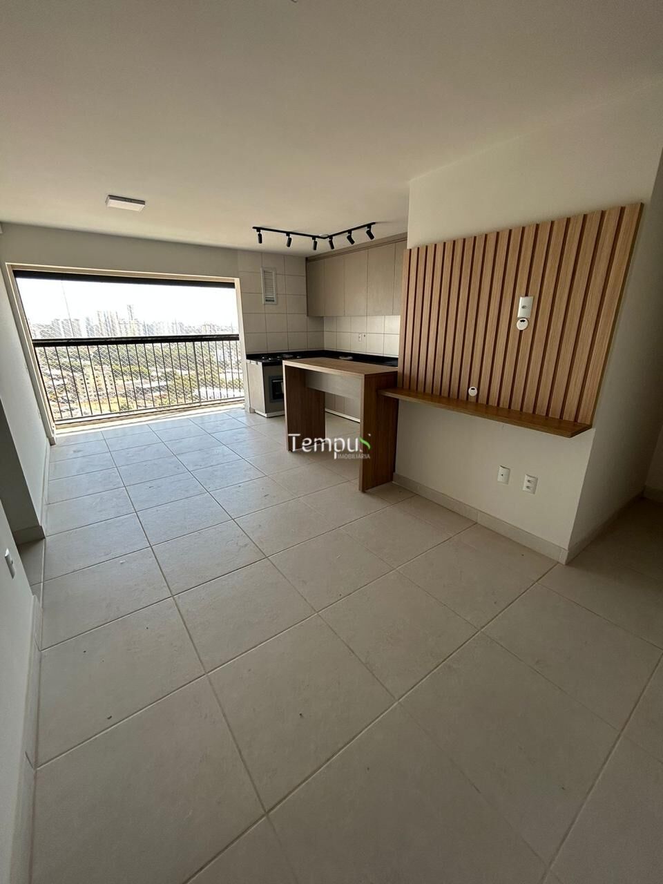 Apartamento para alugar com 3 quartos, 76m² - Foto 3