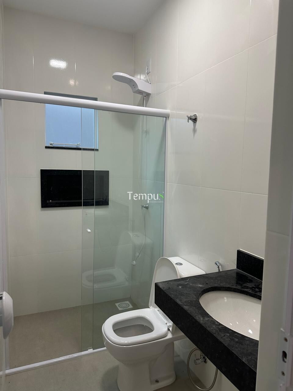 Casa à venda com 3 quartos, 115m² - Foto 2