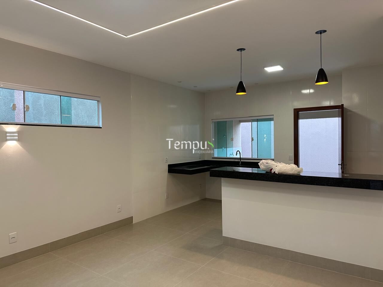 Casa à venda com 3 quartos, 115m² - Foto 10