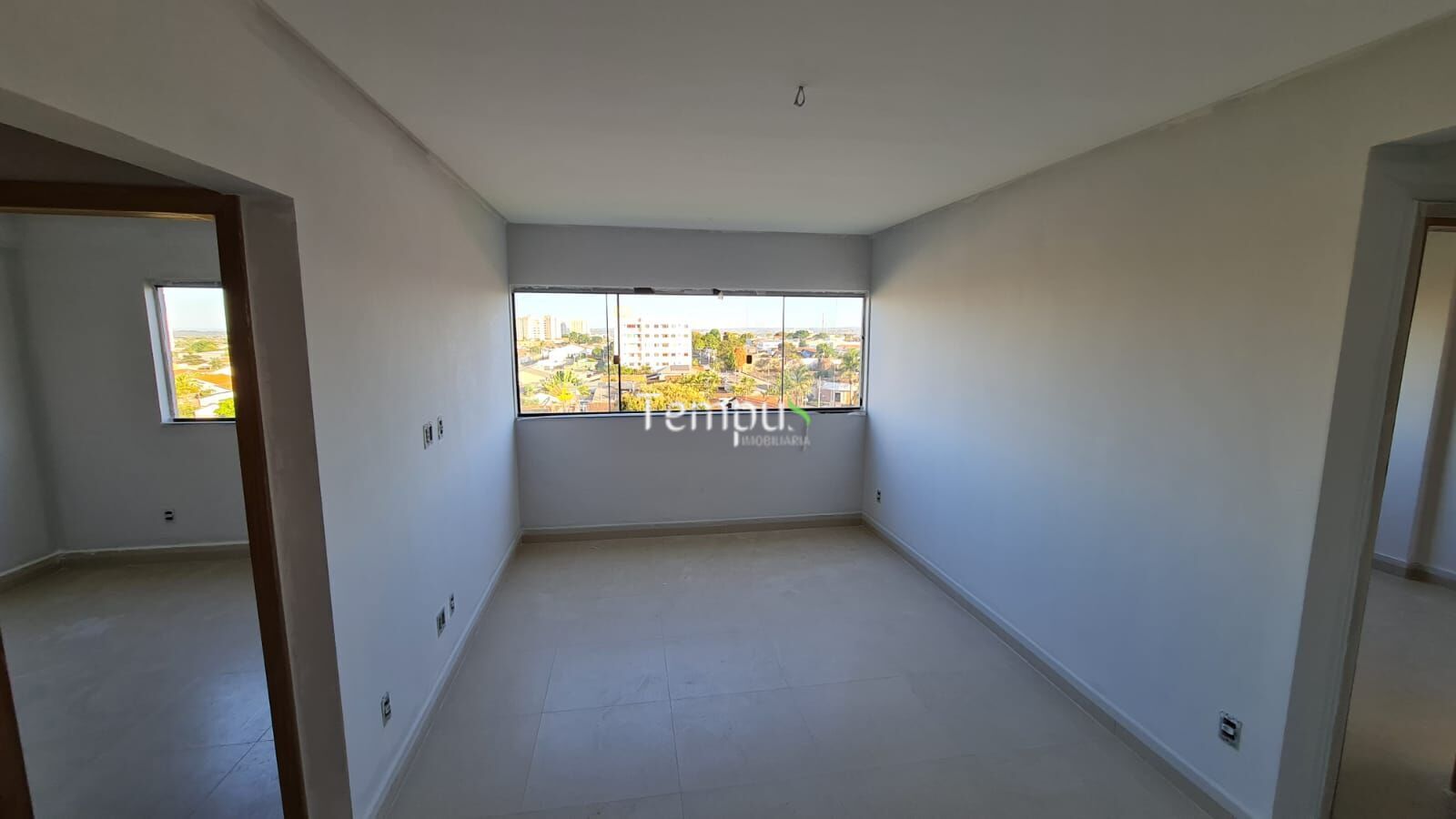 Apartamento à venda com 3 quartos, 78m² - Foto 1