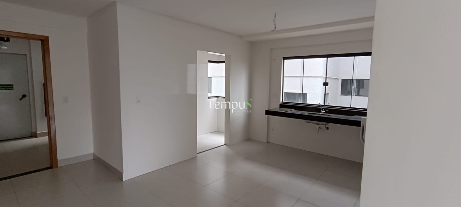 Apartamento à venda com 3 quartos, 78m² - Foto 3