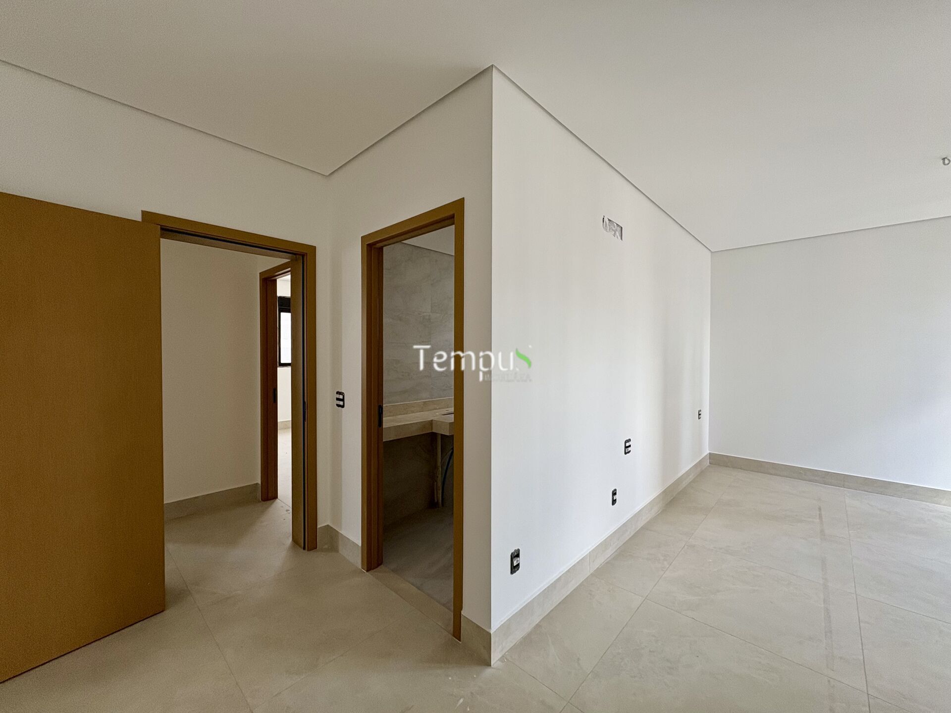 Apartamento à venda com 4 quartos, 214m² - Foto 26