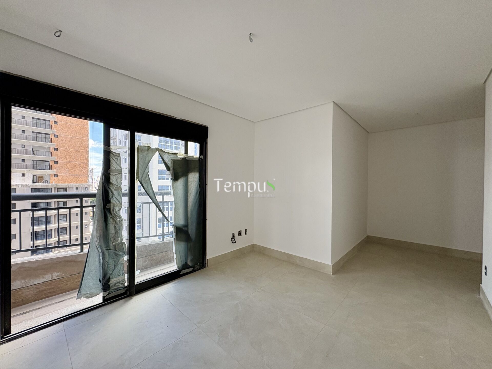 Apartamento à venda com 4 quartos, 214m² - Foto 24