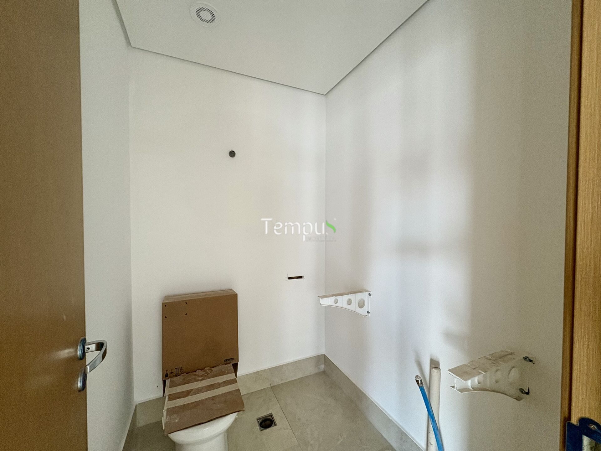 Apartamento à venda com 4 quartos, 214m² - Foto 13