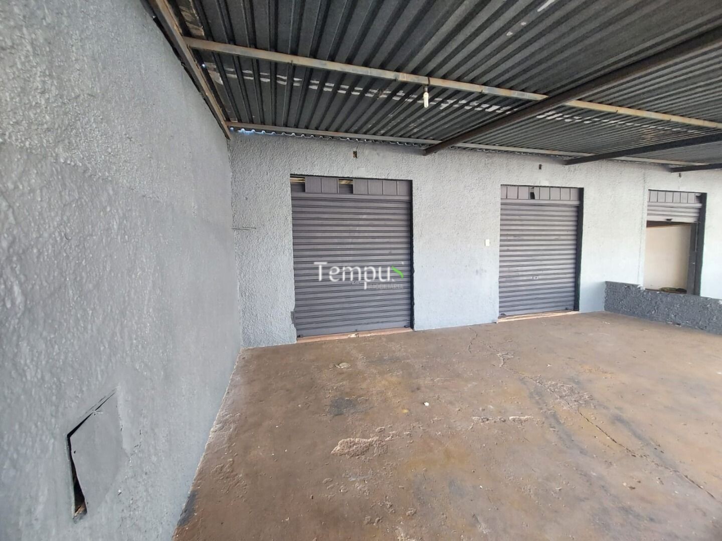 Loja-Salão à venda com 2 quartos, 180m² - Foto 1