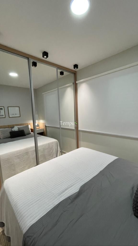 Apartamento à venda com 2 quartos, 58m² - Foto 25
